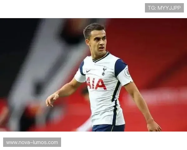 穆里尼奥比赛阅读能力持续提升，战术调整展现清晰走势