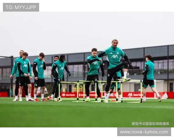 拉齐奥老龄化问题显现，球队阵容持续更新面临关键期考验