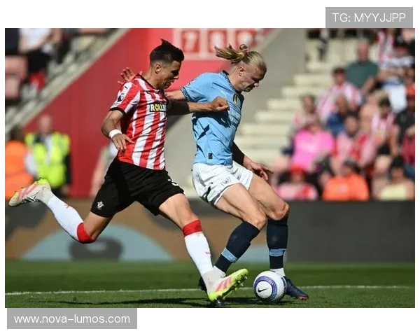 瓜帅与蓝月军团矛盾激化！战术僵化暴露曼城争冠隐患，豪门崛起之路受阻